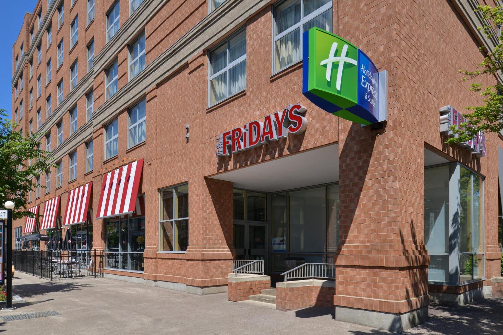 Holiday Inn Express & Suites Buffalo Downtown By Ihg Exterior photo